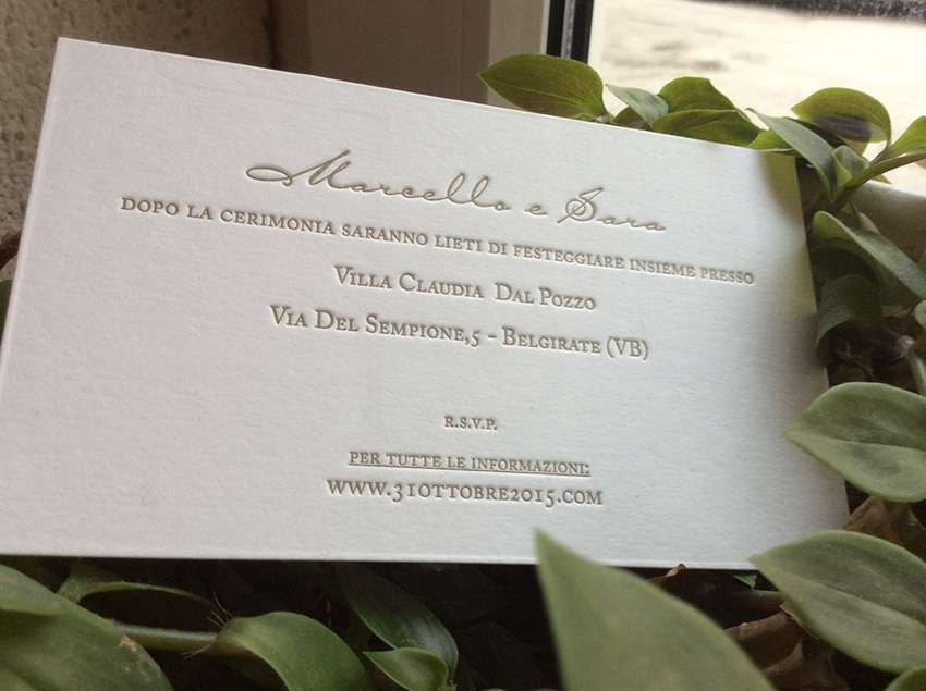 Letterpresskarte zur Hochzeit auf Baumwollpapier. Hochzeitskarten aus der Druckerei Werkstatt Dietz München wir lieben die einfachen Gestaltungen, denn Letterpress auf starkem Karton kommt immer gut. Hochzeitskarten aus dem Münchener Westend